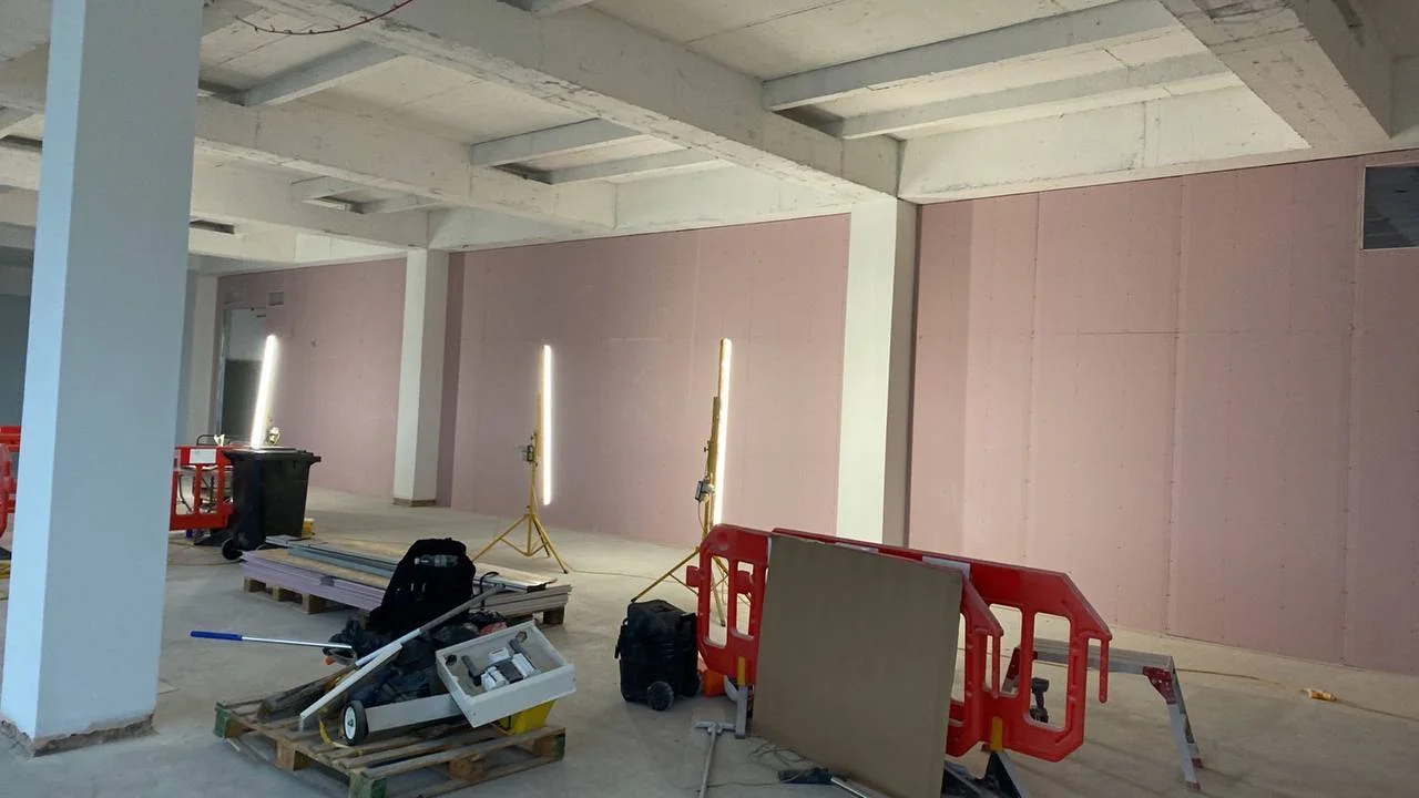 Shepherd's Bush | W12 9RB gallery image 7